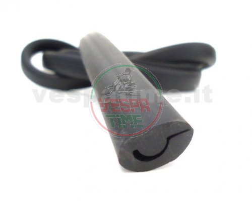 Legshield beading black rubber adaptable to all vespas
