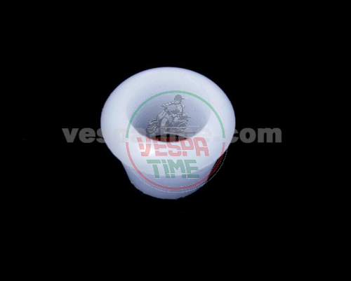 Boccola plastica perno aggancio cofani Vespa 125/150/160/180/200 dal 1958 escluso PX