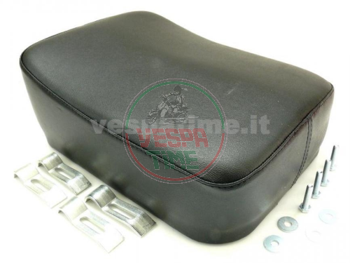 Cojín trasero negro rectangular para portapaquetes a partir de 1959. Vespa 125 VNA1T-2T, VNB1T-6T, 150 VBA1T, VBB1T-2T, GL