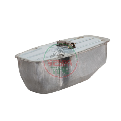 Larger XL 7.5 litre tank for Vespa 50, SPECIAL, 90/125 Primavera/ET3