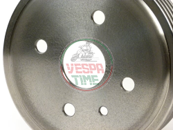Tamburo freno anteriore 9" + 10" -BGM PRO ghisa- Vespa Smallframe 1963-1984 - V50 N (V5A1T), V50 S (V5SA1T), V50 L (V5A1T), SR50 (V5SS2T, -4515), V50 R (V5A1T -752188), V90 (V9A1T)