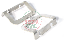 Staffe MRP fissaggio fori cavalletto centrale per fissaggio tanica benzina, borsa su pedana per Vespa Smallframe e Largeframe